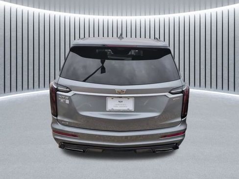 Certified 2023 Cadillac XT6 Sport w/ Platinum Package AWD/4WD image 6