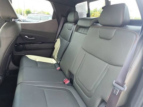 Certified 2023 Hyundai Santa Cruz Limited AWD/4WD image 8