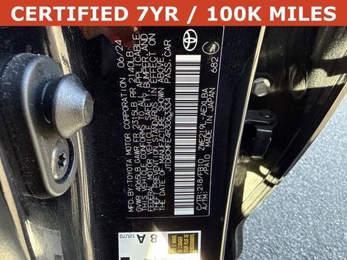 Used 2024 Toyota Corolla LE image 28