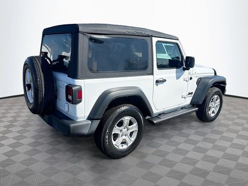 Used 2021 Jeep Wrangler Sport AWD/4WD image 6