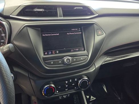 Used 2022 Chevrolet TrailBlazer RS FWD image 20