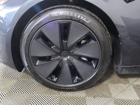 Used 2024 Tesla Model 3 Long Range RWD image 24