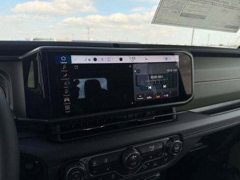 New 2026 Jeep Gladiator Mojave image 32