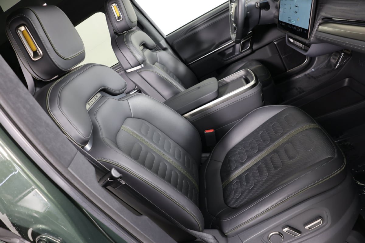 Used 2022 Rivian R1S Launch Edition Quad AWD/4WD image 28