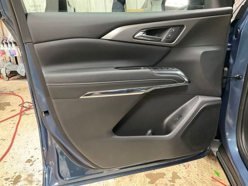 Certified 2026 Chevrolet Traverse LT w/ Driver Confidence Package image 11