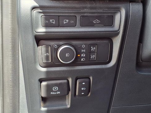 Used 2021 Ford F150 Lariat w/ Equipment Group 502A High image 33