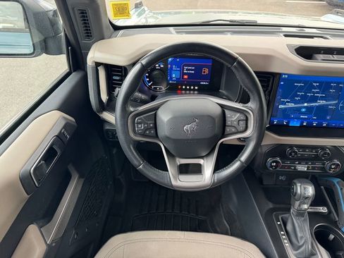 Used 2021 Ford Bronco Wildtrak AWD/4WD image 15