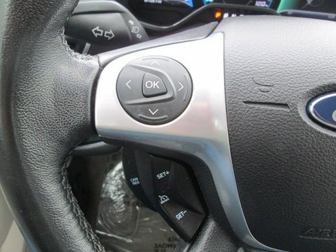 Used 2013 Ford C-MAX SE image 17