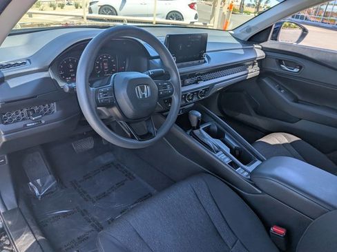Used 2023 Honda Accord EX image 9