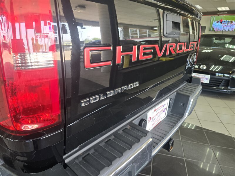 Used 2022 Chevrolet Colorado W/T w/ WT Convenience Package RWD image 27