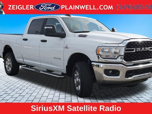 Used 2024 RAM 2500 Big Horn w/ Off Road Package AWD/4WD image 7