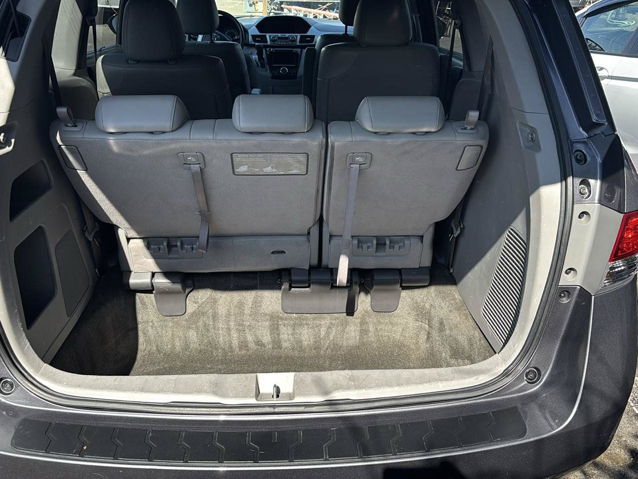Used 2016 Honda Odyssey EX-L image 36