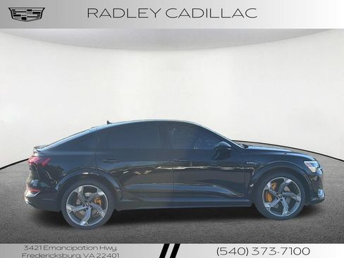 Used 2022 Audi e-tron S Prestige w/ Prestige Package AWD/4WD image 21