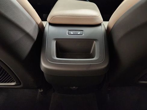 New 2026 Volvo XC60 B5 Plus w/ Climate Package image 31