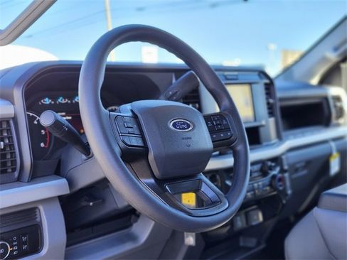 New 2025 Ford F350 XL w/ XL Chrome Package image 18