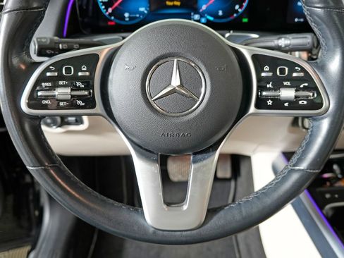 Certified 2023 Mercedes-Benz GLB 250 4MATIC image 17