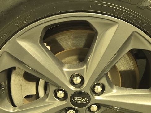 Used 2022 Ford Edge SEL w/ Sport Appearance Package image 43