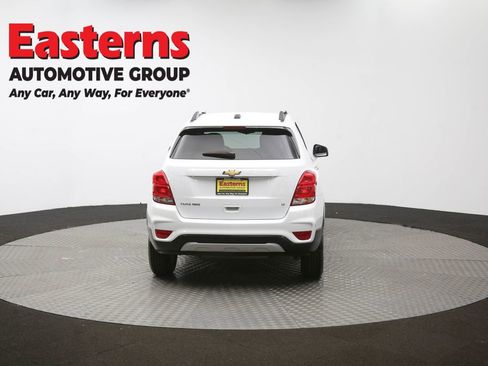 Used 2020 Chevrolet Trax LT w/ LT Convenience Package image 36