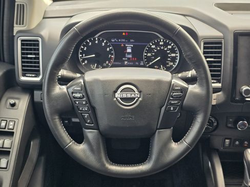 Certified 2024 Nissan Frontier SV w/ Hardbody Edition AWD/4WD image 17