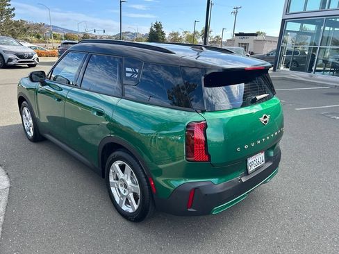 Used 2025 MINI Cooper Countryman SE AWD/4WD image 3