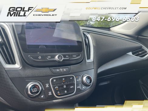 Used 2024 Chevrolet Malibu LT FWD image 27