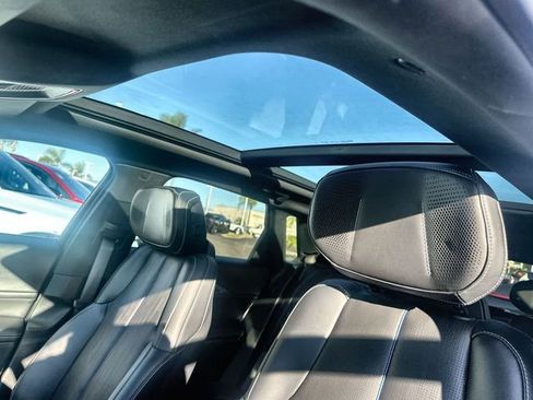 Used 2024 Cadillac Lyriq Sport image 19