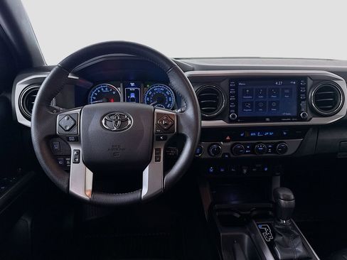 Used 2021 Toyota Tacoma Limited image 25