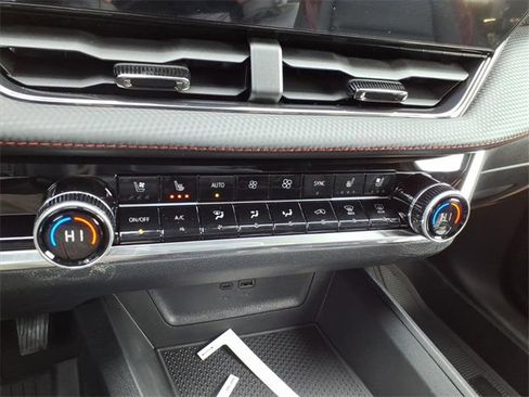 New 2026 Chevrolet Equinox RS image 14