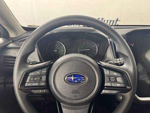Used 2025 Subaru Crosstrek 2.5i Premium AWD/4WD image 12