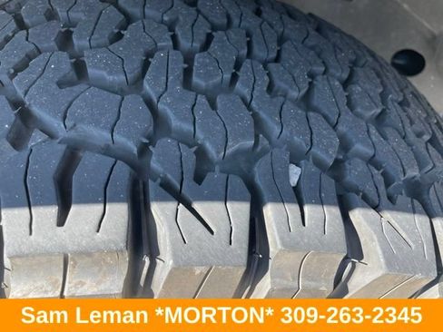 Used 2024 Jeep Wrangler Unlimited Rubicon w/ XTREMEE 35" Tire Package AWD/4WD image 8