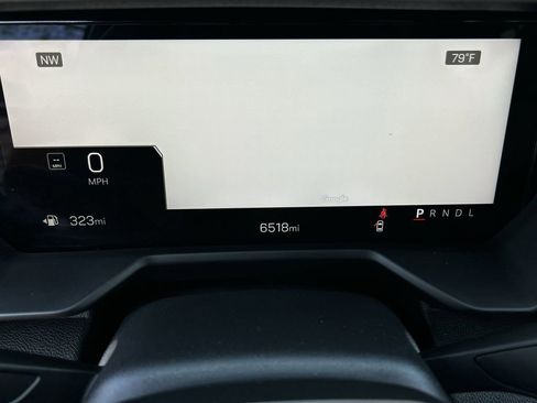 New 2025 GMC Acadia Elevation FWD image 11