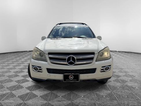 Used 2008 Mercedes-Benz GL 450 4MATIC image 3