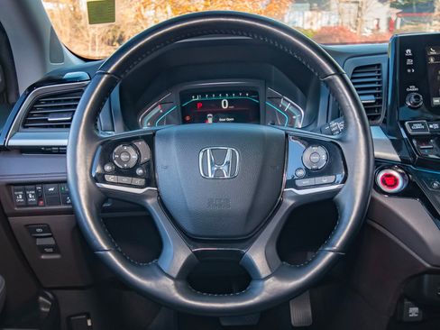 Used 2019 Honda Odyssey Elite image 13
