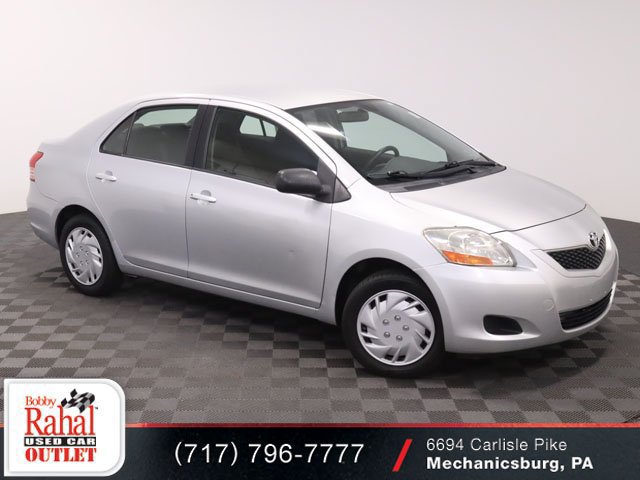 Used 2010 Toyota Yaris Sedan FWD image 1