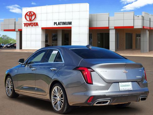Used 2021 Cadillac CT4 Premium Luxury RWD image 5