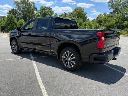 Used 2021 Chevrolet Silverado 1500 RST AWD/4WD image 3
