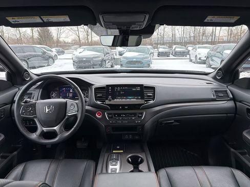 Certified 2024 Honda Passport TrailSport image 12