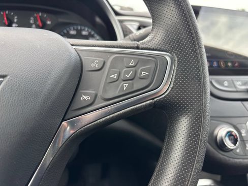 Used 2023 Chevrolet Malibu LT FWD image 23
