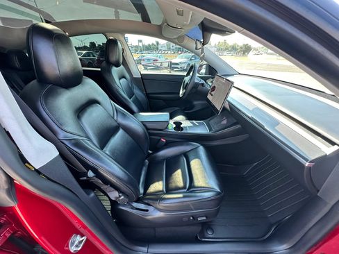 Used 2021 Tesla Model Y Long Range AWD/4WD image 13