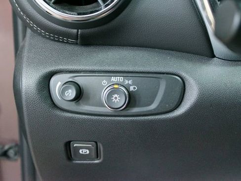 Used 2024 Chevrolet Blazer LT w/ Convenience Package image 15