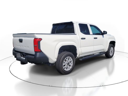 Certified 2024 Toyota Tacoma SR image 7