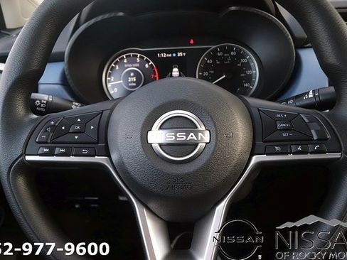 New 2025 Nissan Versa SV image 14