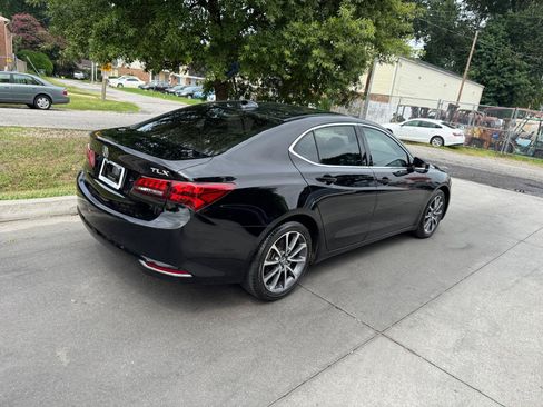 Used 2016 Acura TLX V6 FWD image 9