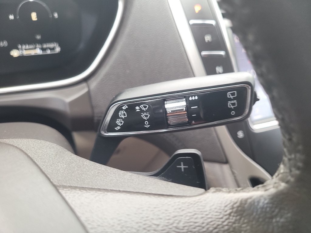 Used 2020 Lincoln Nautilus FWD image 33