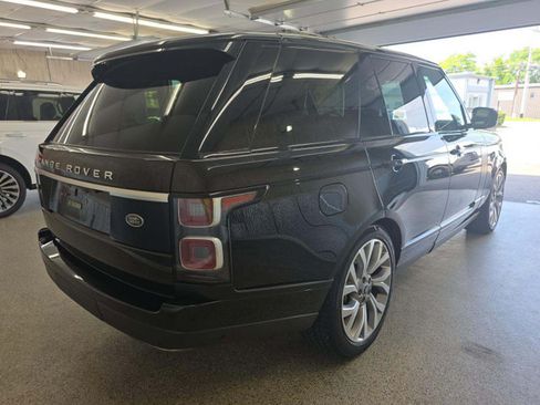 Used 2019 Land Rover Range Rover HSE AWD/4WD image 2