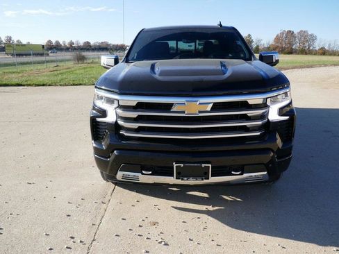 New 2026 Chevrolet Silverado 1500 High Country image 9