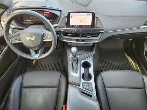 Used 2021 Cadillac CT4 Premium Luxury RWD image 29