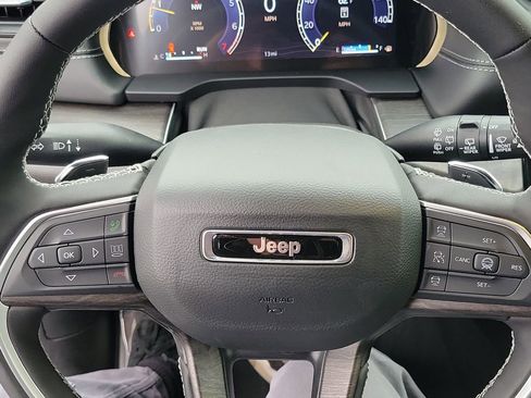 New 2026 Jeep Grand Cherokee Altitude RWD image 4