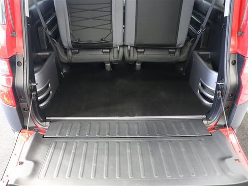 Used 2005 Honda Element EX image 56