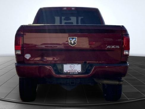 Used 2018 RAM 2500 Laramie w/ Sport Appearance Group AWD/4WD image 9